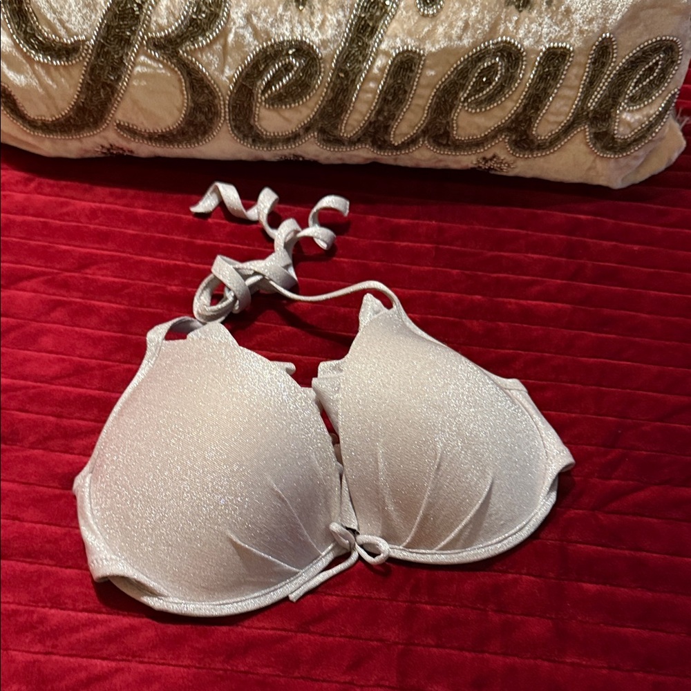 Victoria's Secret Shimmering White Bra